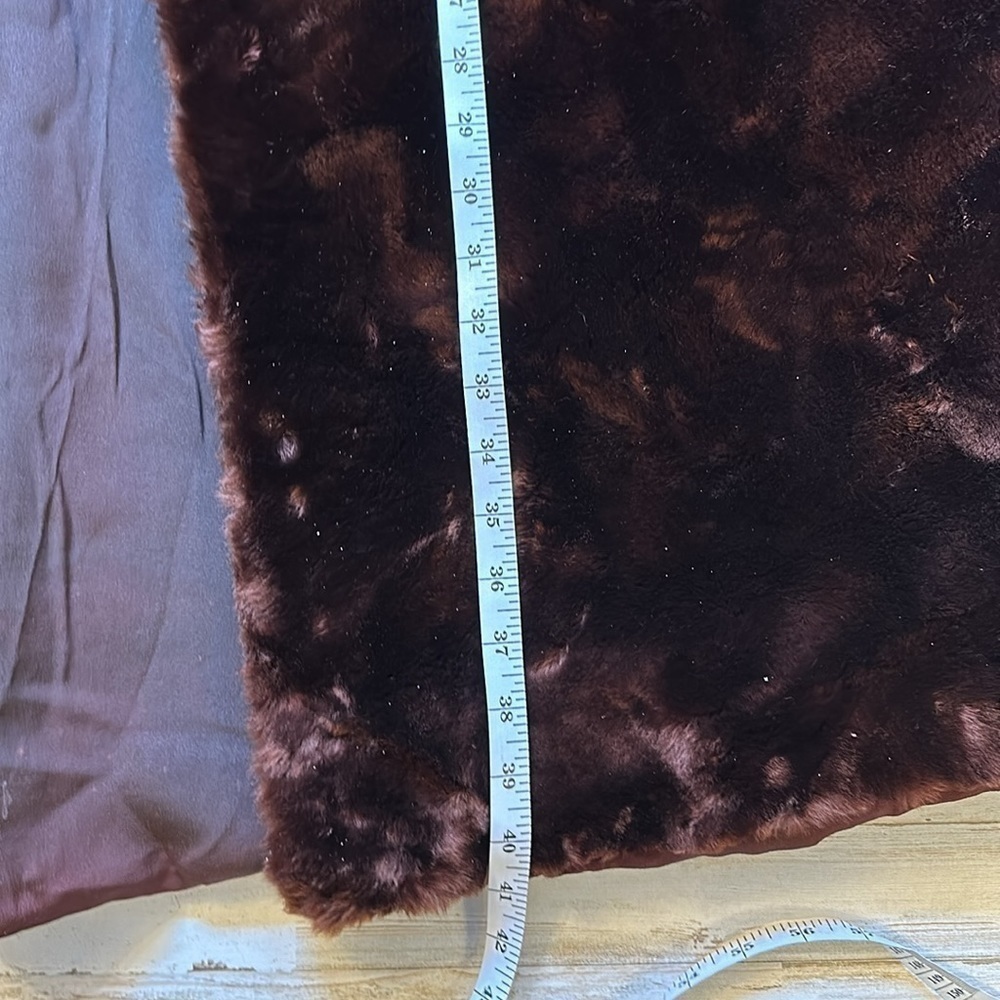 VINTAGE FUR - Beautiful ๐ Macys Kansas City - Picture 14 of 16